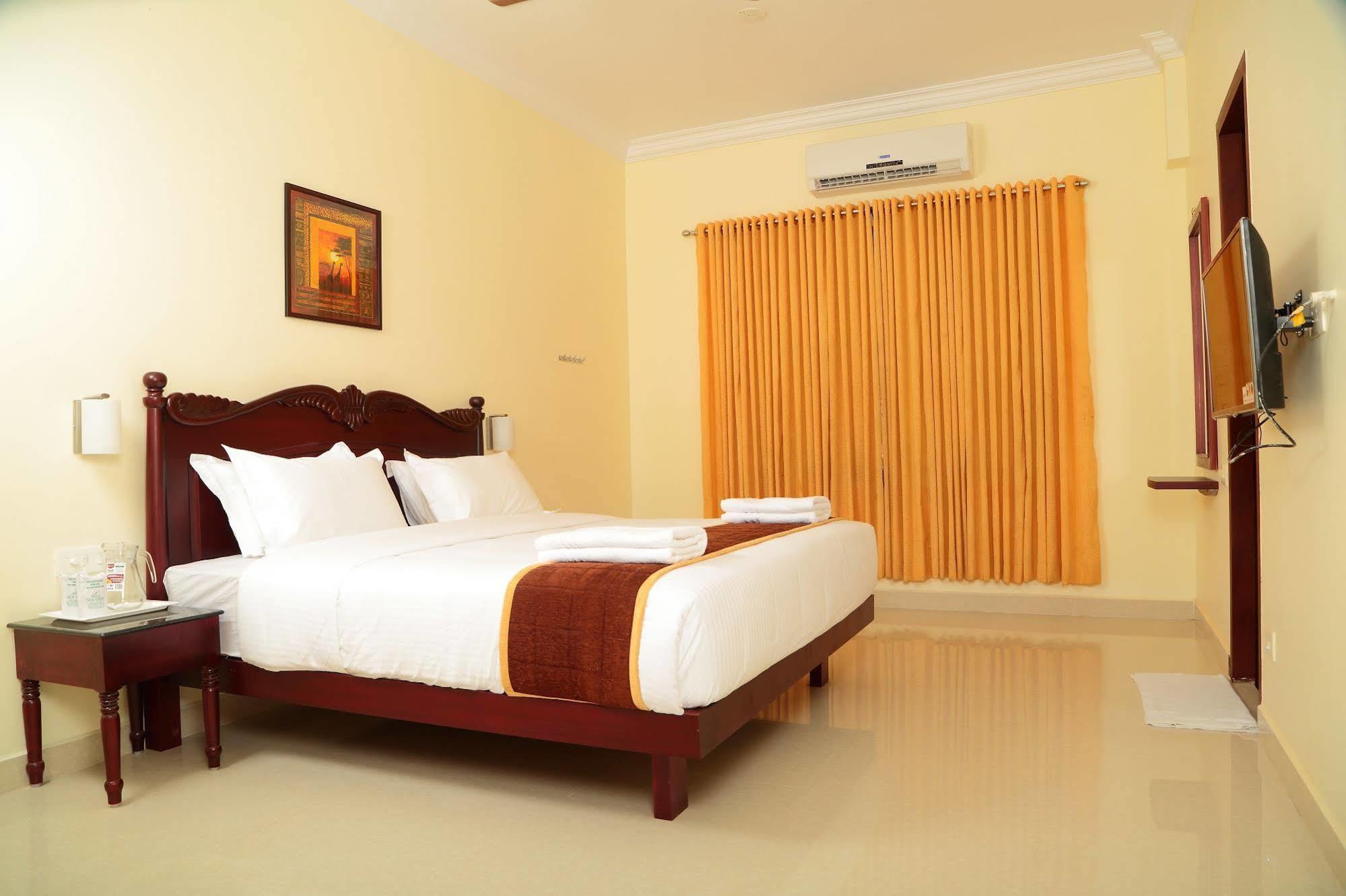 Hotel Temple Citi Kanyakumari Exteriör bild